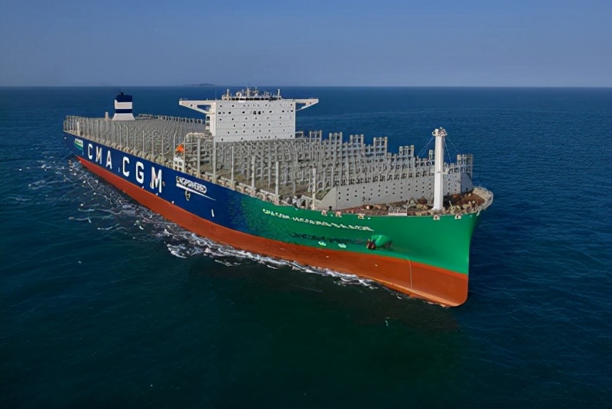 達飛集團打造的全球第一艘LNG燃料23000TEU大型集裝箱船