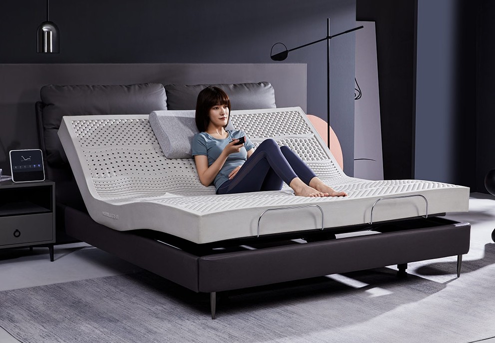 以眼光謀發展，全屋智能家居8H 智能電動床開辟趣睡新路程