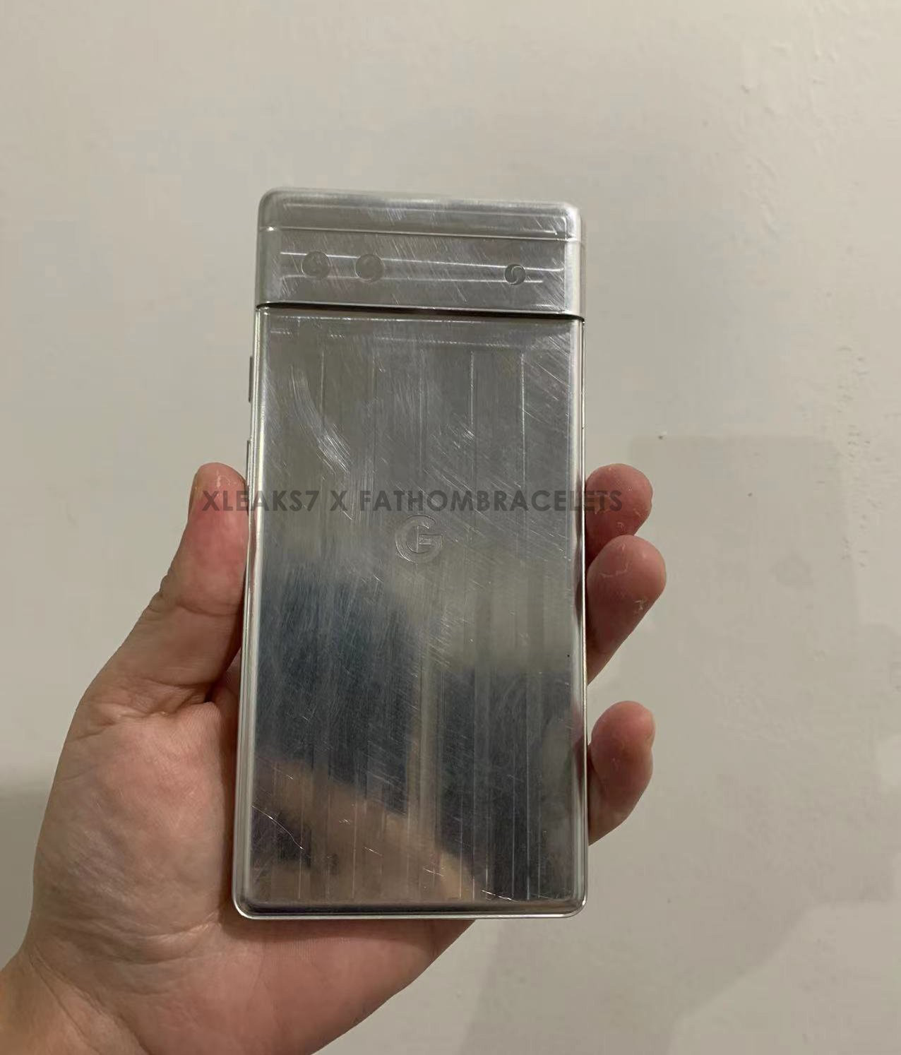 谷歌 Pixel 6a 機模曝光:攝像頭模組不變,預計傳感器降級