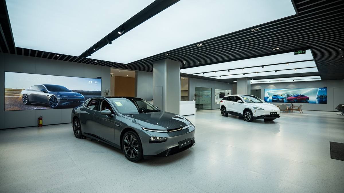 被曝加價提車+違法采集人臉被罰，小鵬汽車迎來“多事之冬”？