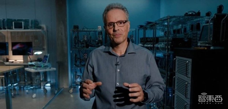 約翰尼·斯勞吉(Johny Srouji) 約翰尼·斯勞吉(Johny Srouji)