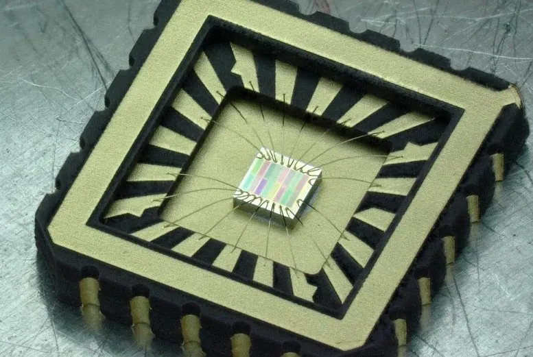 科學家發明近紅外傳感器:易于制造 尺寸和手機傳感器相當