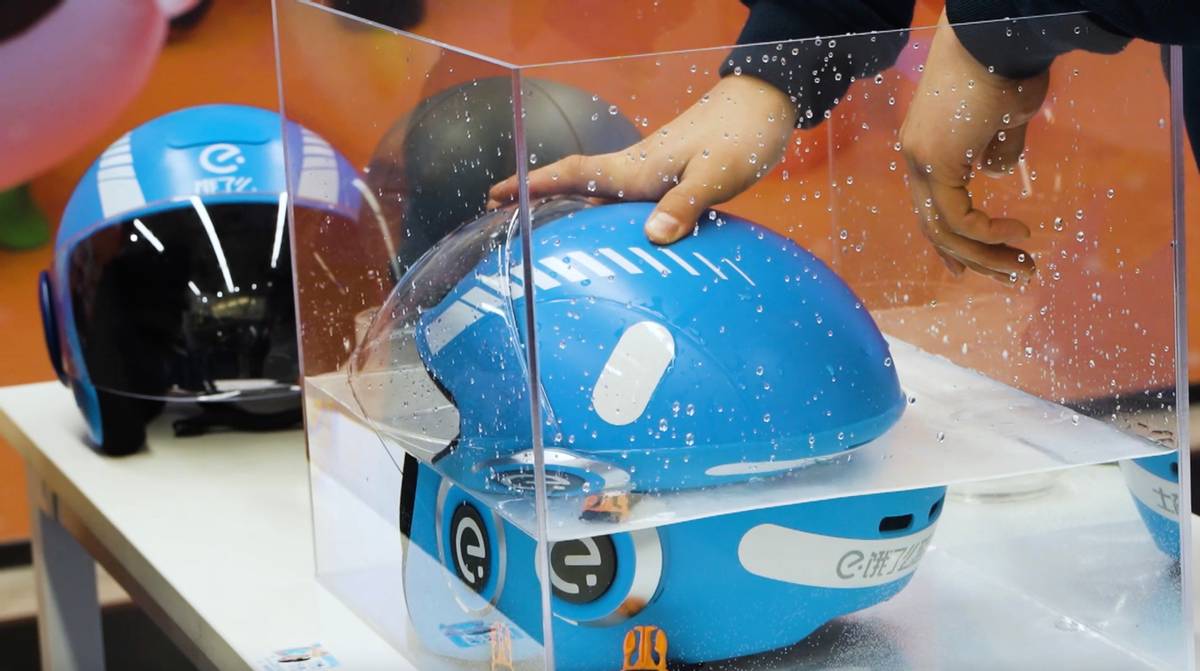 智能頭盔采用IPX5級以上防水 智能頭盔采用IPX5級以上防水