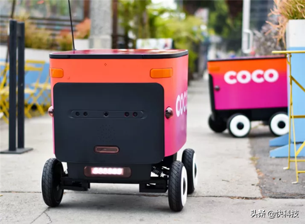 九號機器人在北京冬奧會大顯身手 外國運動員曬體驗視頻