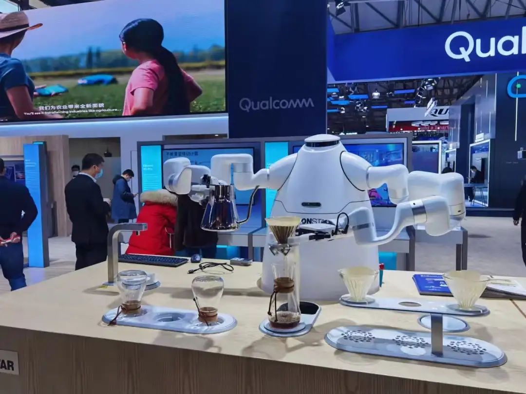 獵戶星空咖啡沖調機器人