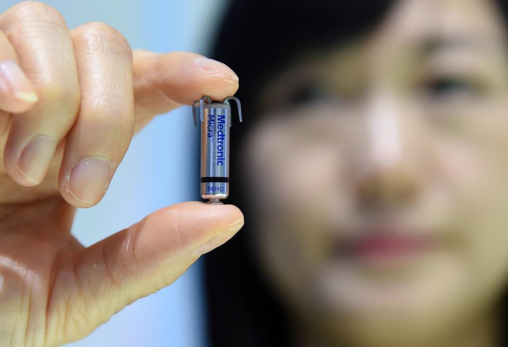 不少公司公布最新研發動向 AR隱形眼鏡從科幻走入現實?