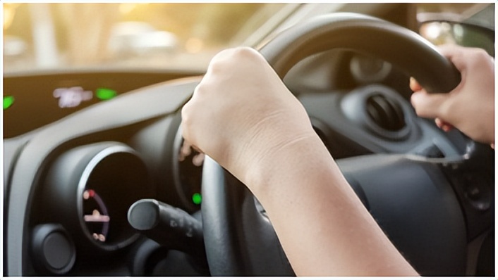 澳大利亞國立大學和視覺機器公司合作開發人工智能系統以提高駕駛安全