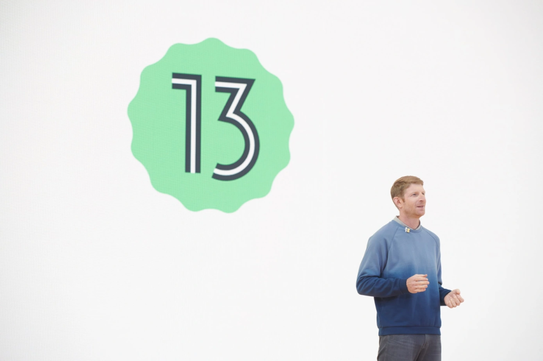 谷歌硬件“叫板”蘋果?Android 13正式發布,AR眼鏡將支持實時翻譯