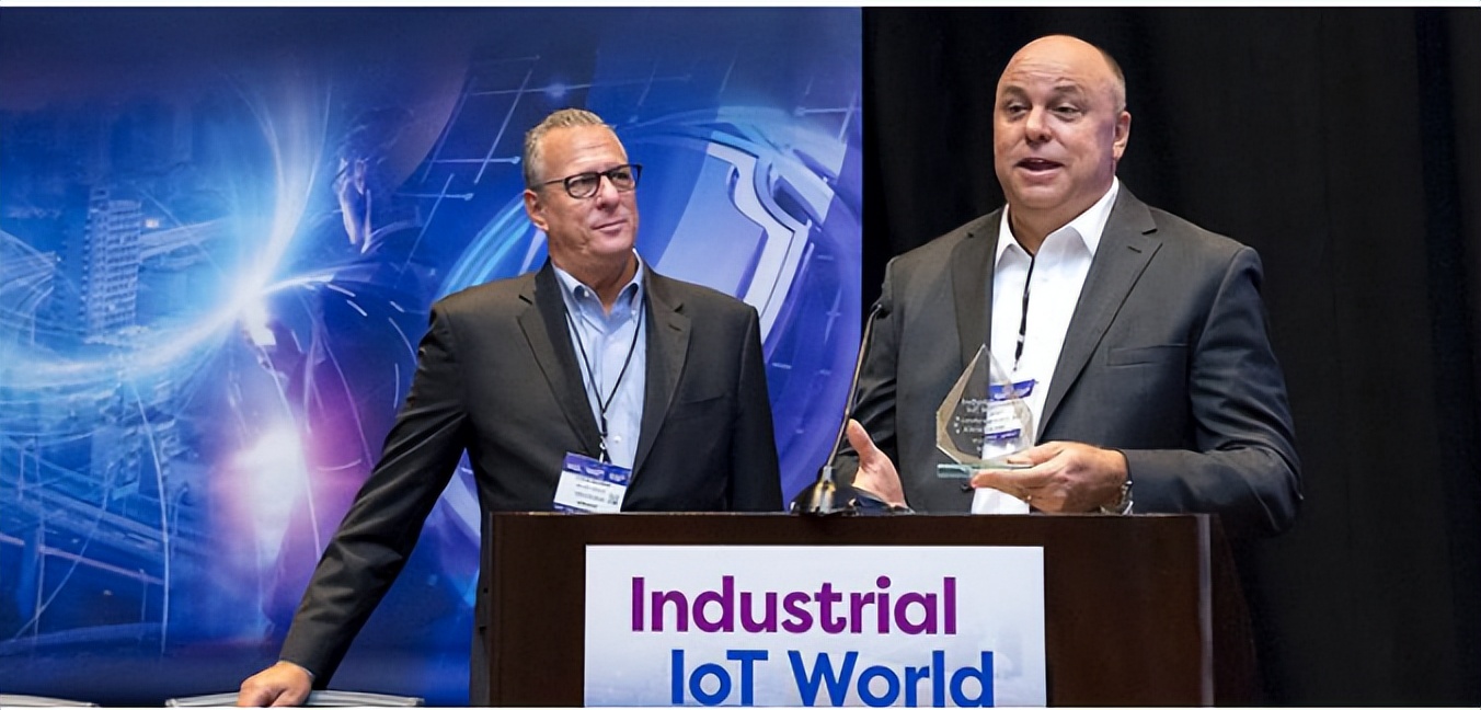 安富利物聯網副總裁 Lou Lutostanski 在 2019 年工業物聯網世界中被評為 IIoT 年度領袖