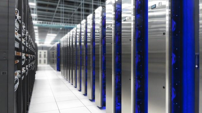 特斯拉剛剛升級了自家超算的GPU 向榜首位置發起沖刺