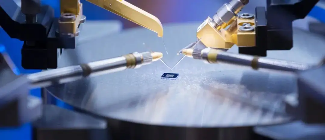 四川熱到拉閘限電!半導體企業、寧德時代等苦不堪言 四川熱到拉閘限電!半導體企業、寧德時代等苦不堪言