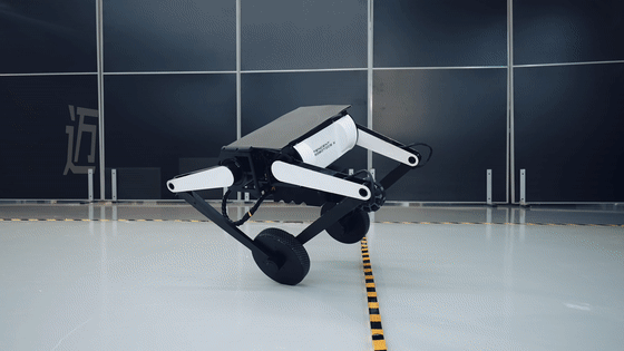 騰訊機器人“輪滑小子”Ollie升級，首次增加觸覺感知，進化雙輪邁步能力