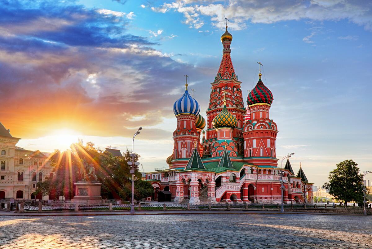 俄羅斯研發光刻機，制造7nm芯片，荷蘭ASML徹底沒戲了？