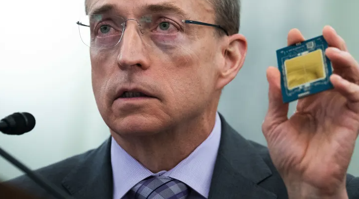 英特爾股價重挫市值蒸發500多億