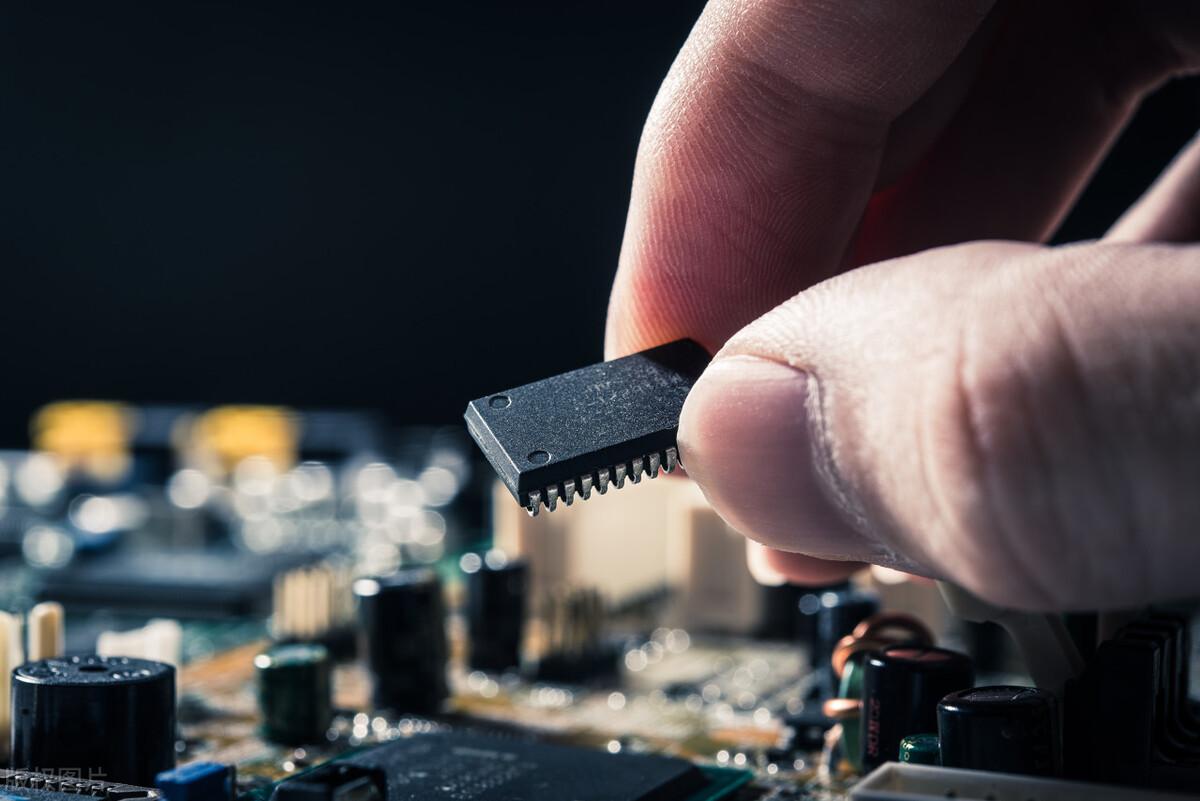 阿里一個動作,純國產芯片成為了可能,究竟是什么這么厲害? 阿里一個動作,純國產芯片成為了可能,究竟是什么這么厲害?