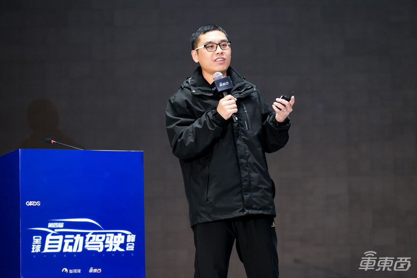 端到端智駕燃爆中關村！2025首場自動駕駛峰會圓滿落幕，清華李升波教授、理想智駕一號位給出研判