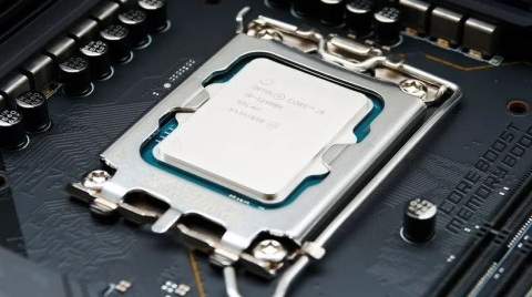 英特爾CEO：我們沒有輸給AMD，而是讓給了AMD