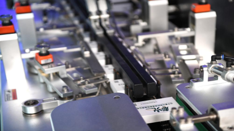 藥品包裝機械商的數字化升級——施耐德電氣基于EcoStruxure架構的完整解決方案助力遼寧春光致勝數字化未來