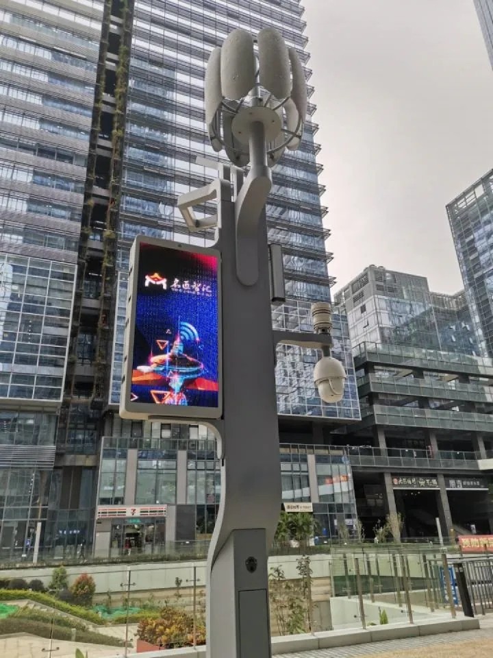搭載四信通信解決方案的5G智慧燈桿落地廣東省某市
