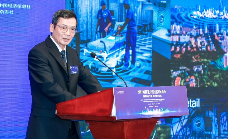 高通公司全球高級副總裁錢堃 高通公司全球高級副總裁錢堃