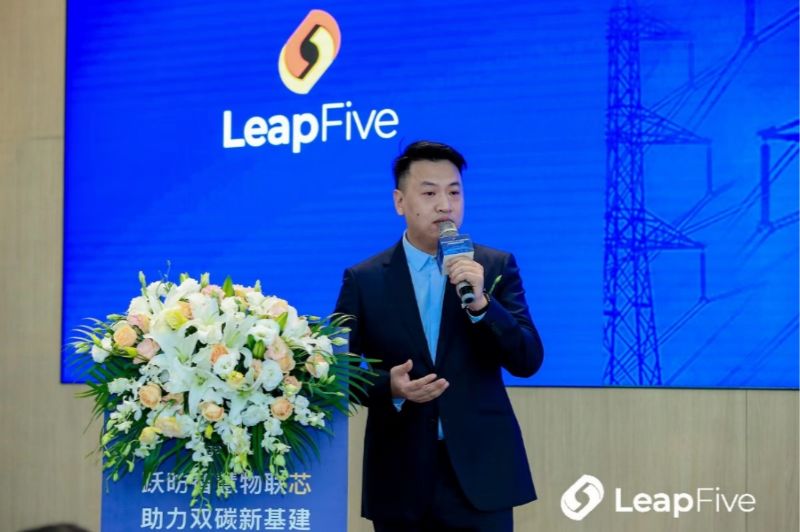 躍昉科技研發副總裁袁博滸在發布會上發表演講 躍昉科技研發副總裁袁博滸在發布會上發表演講